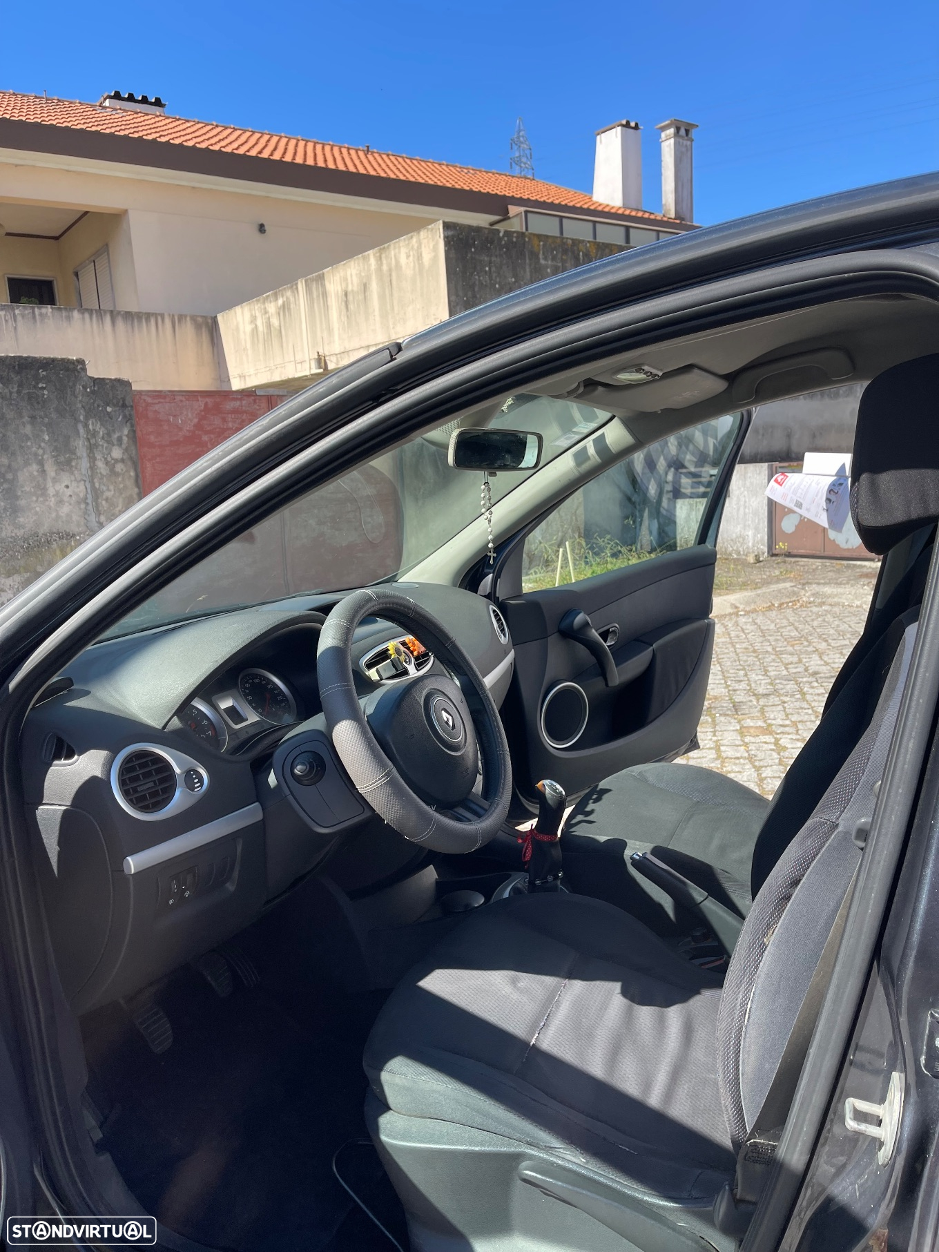 Renault Clio 1.2 16V Confort Dynamique - 8