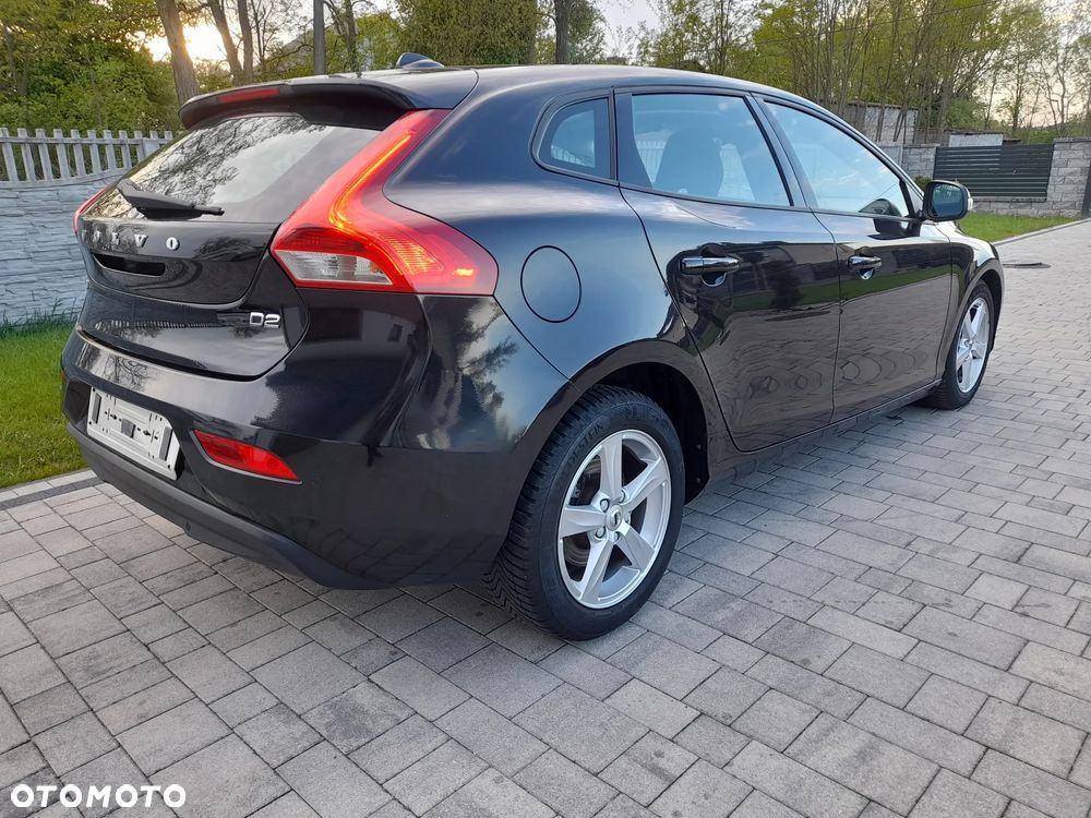 Volvo V40 D2 Geartronic Kinetic - 4