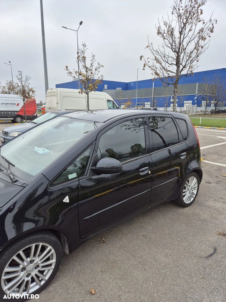 Mitsubishi Colt 1.1 SAM - 4