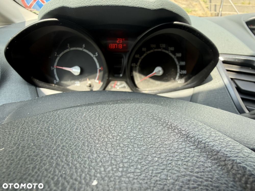 Ford Fiesta - 5