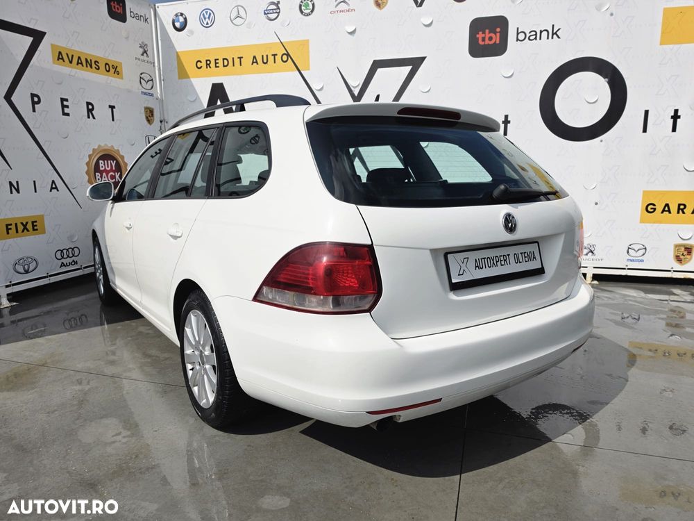 Volkswagen Golf 1.6 TDI DPF Comfortline - 5