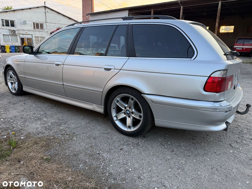 BMW Seria 5 - 25