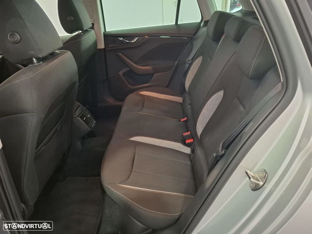 Skoda Kamiq 1.0 TSI DSG - 13