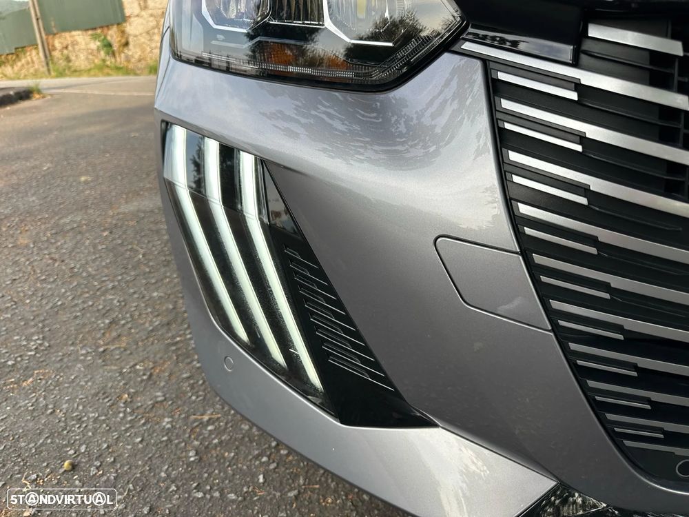 Peugeot e-208 51 kWh Allure - 13
