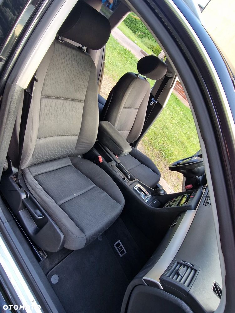 Audi A4 Avant 1.8 T multitronic - 25