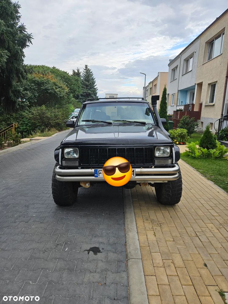 Jeep Cherokee 4.0 Limited - 1