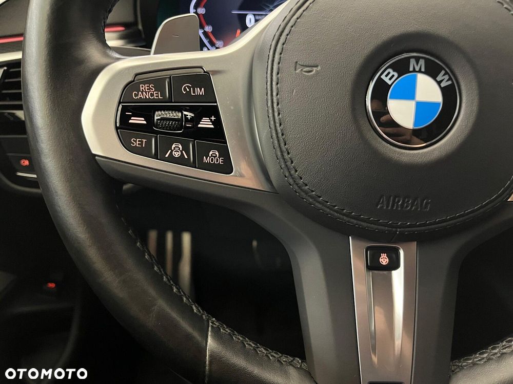 BMW Seria 5 530d xDrive mHEV M Sport sport - 22