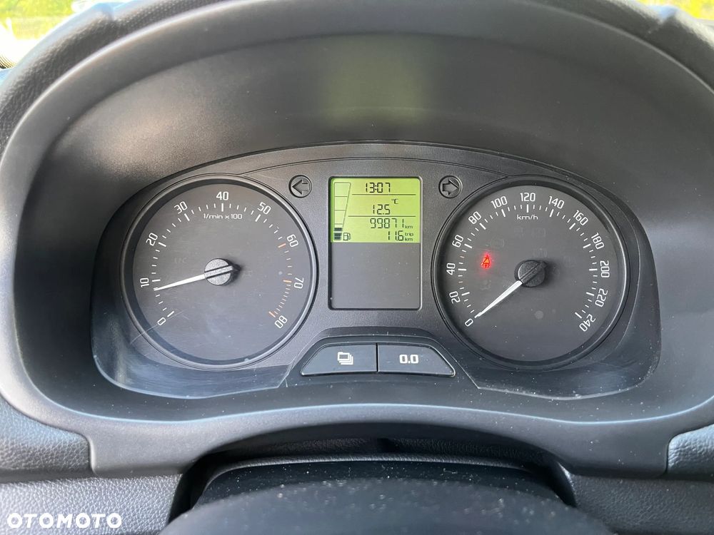 Skoda Fabia - 24