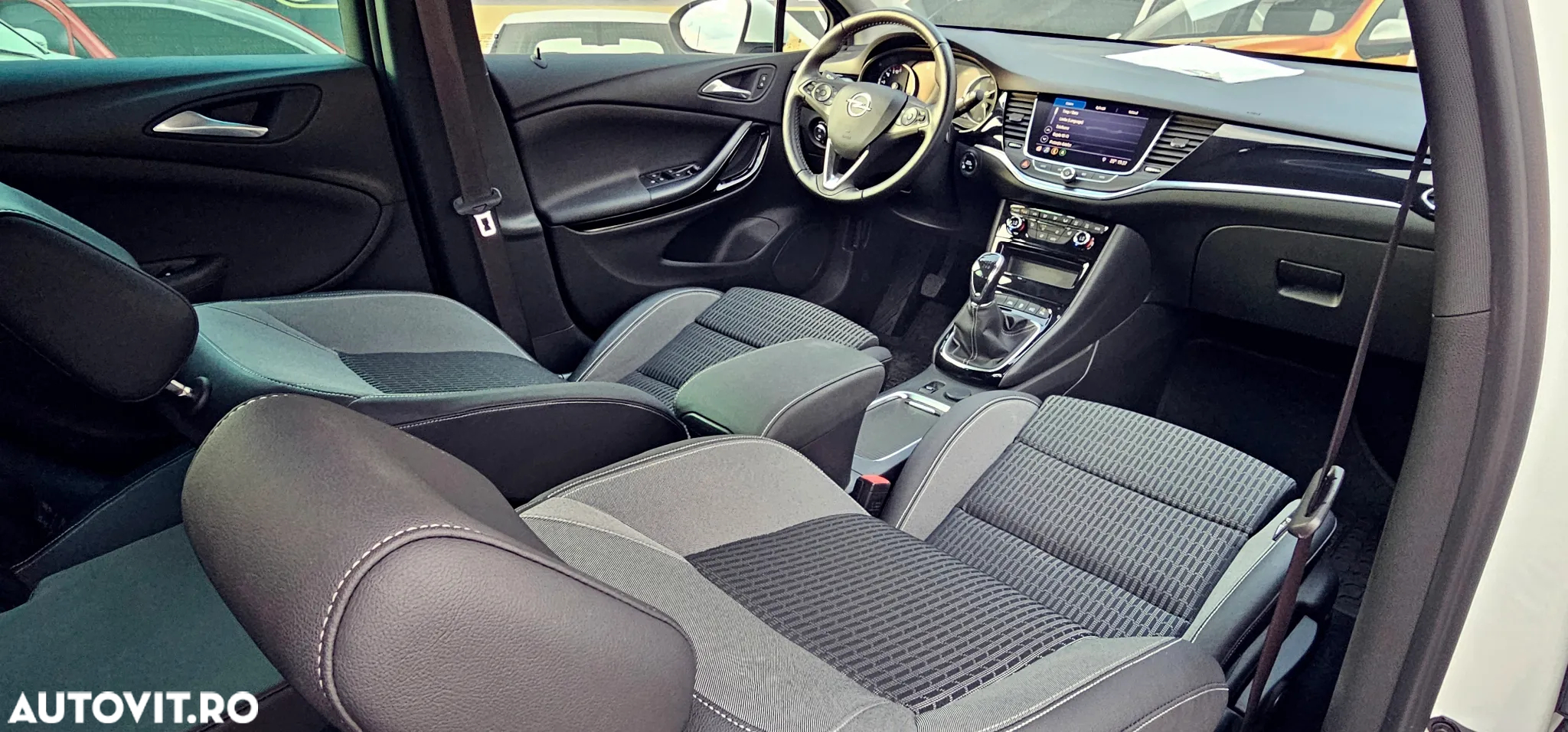 Opel Astra 1.5 D Start/Stop Sports Tourer Elegance - 7