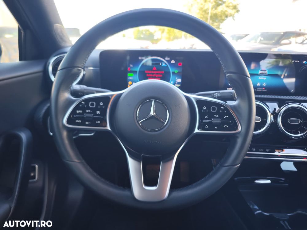 Mercedes-Benz A 250 e 8G-DCT - 23
