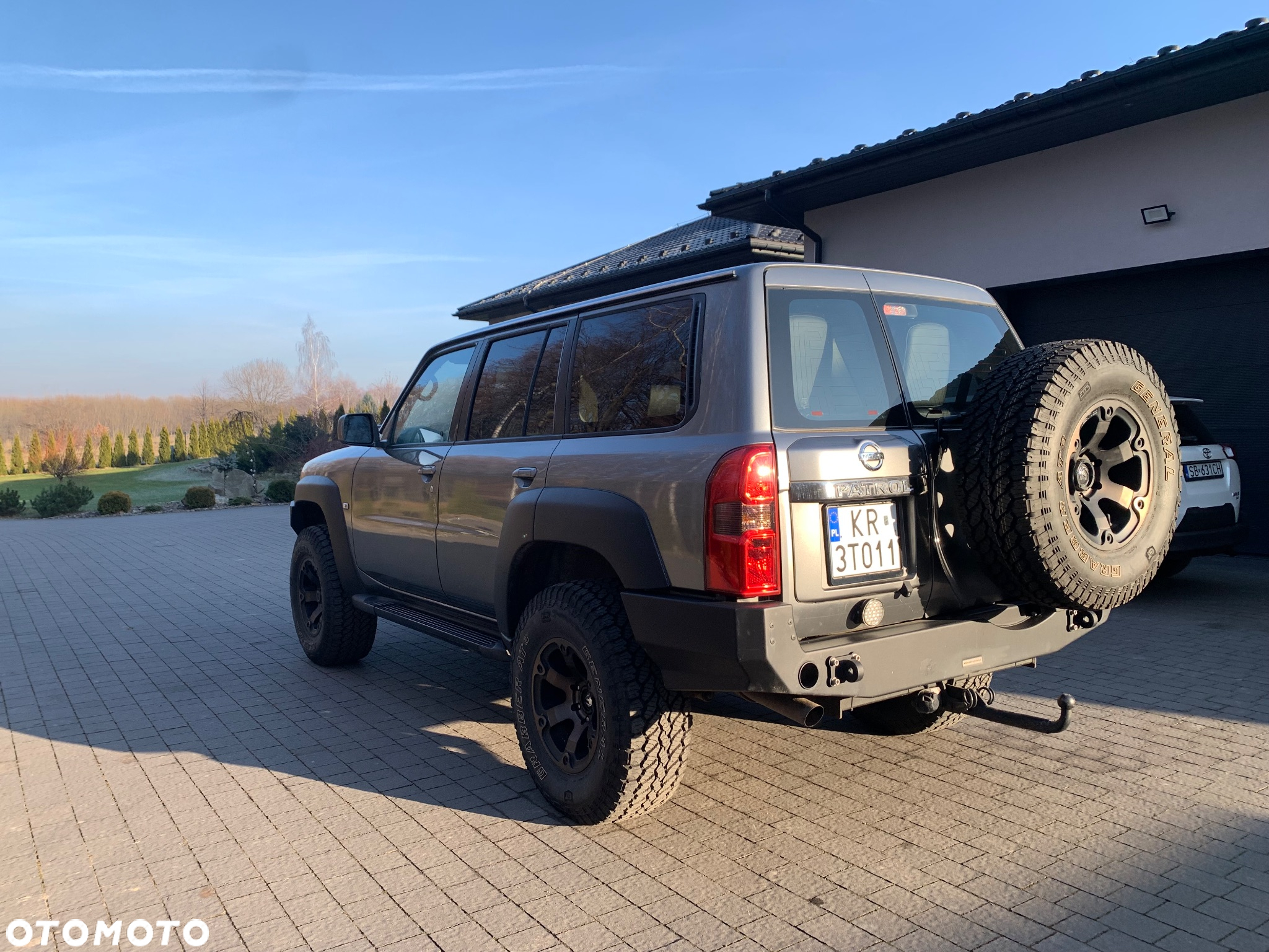 Nissan Patrol - 35