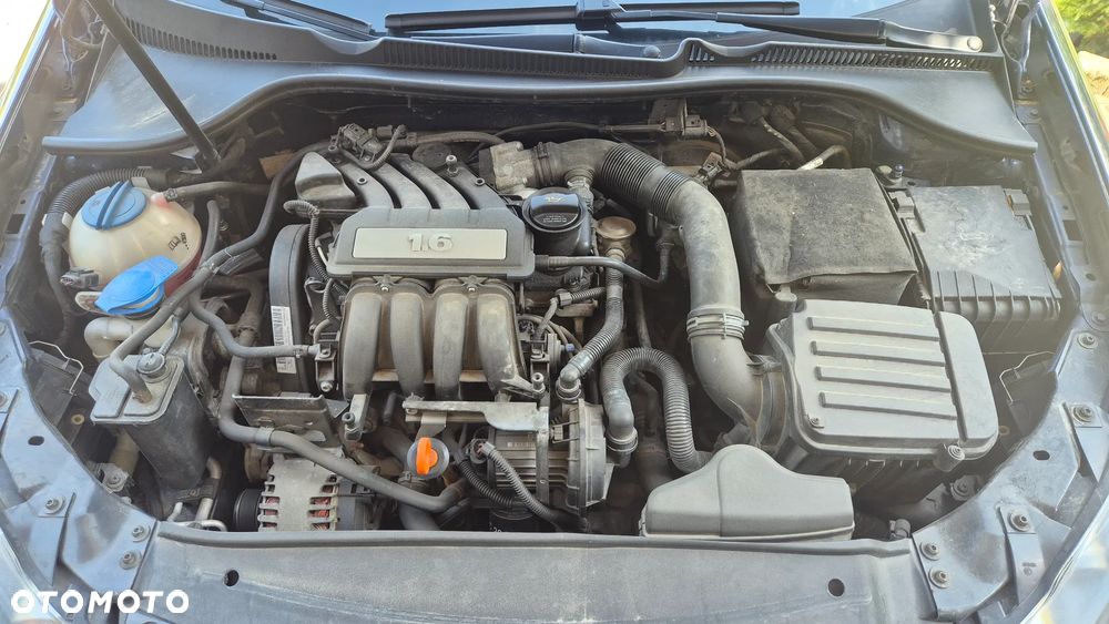 Volkswagen Golf 1.6 Trendline - 22