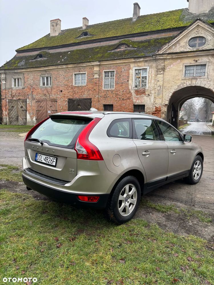 Volvo XC 60 D5 AWD Summum - 6