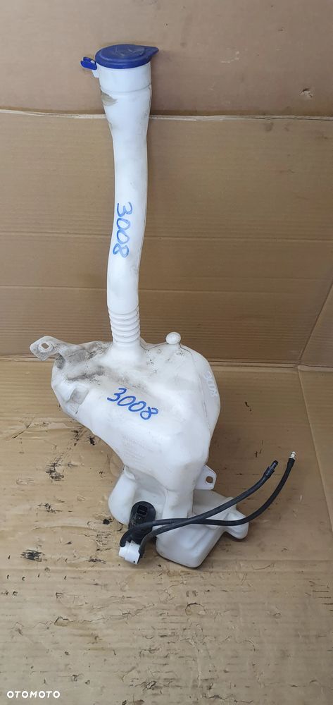 Zbiorniczek płynu spryskiwaczy pompka Peugeot 3008 9685005580 - 2