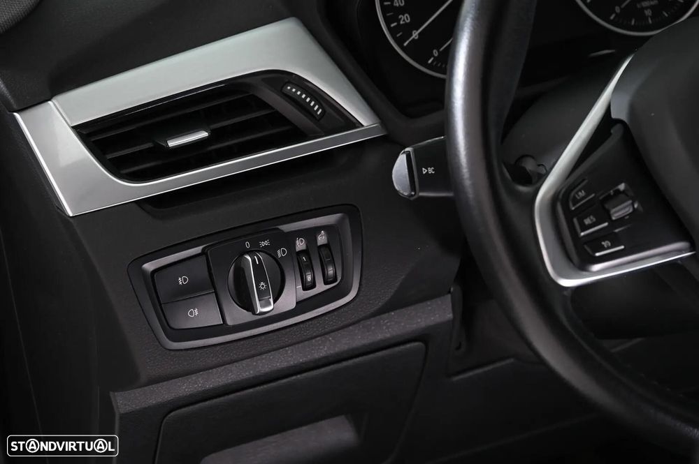 BMW X1 16 d sDrive - 24
