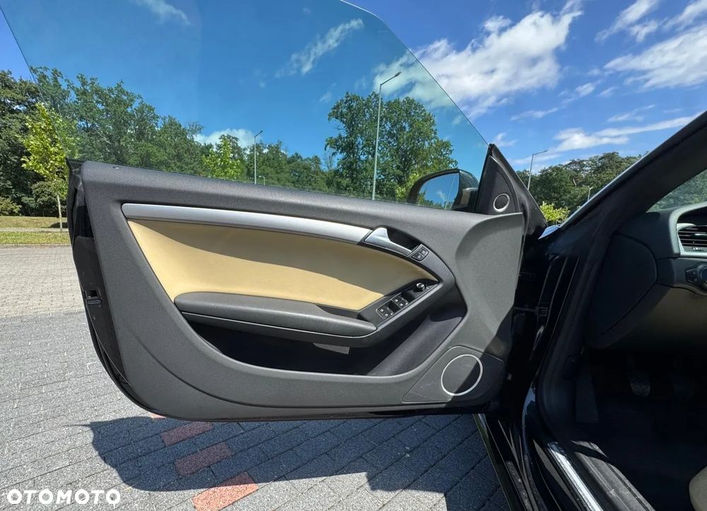 Audi A5 Cabrio - 21