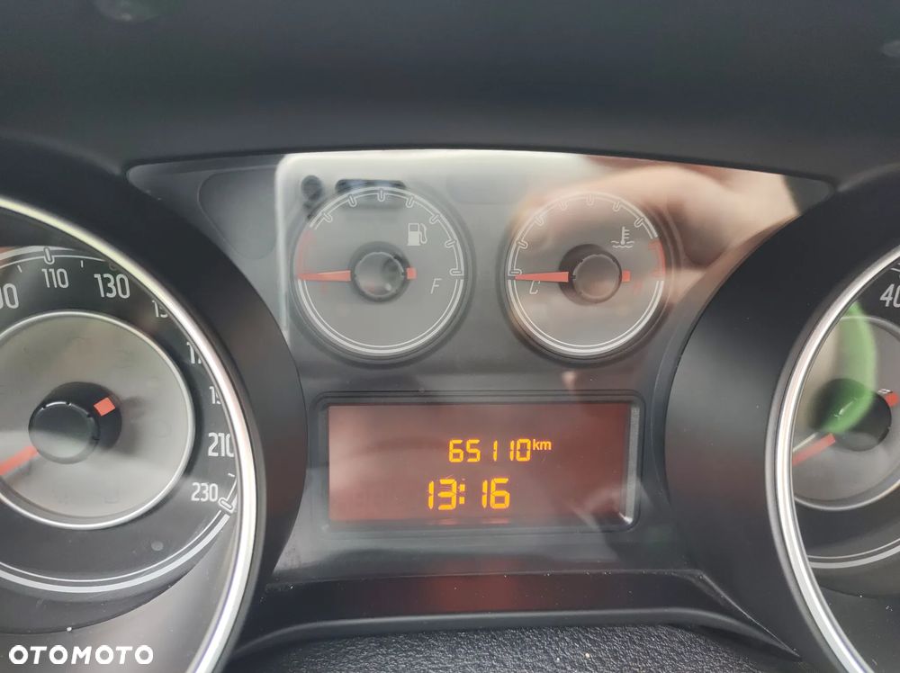 Fiat Punto 1.4 Young - 10