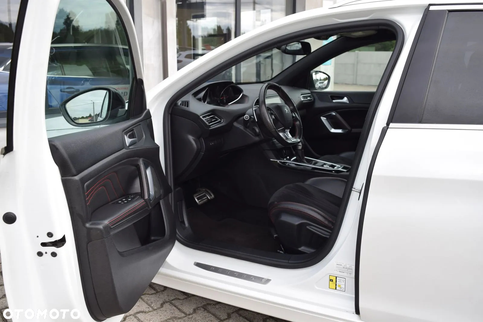 Peugeot 308 SW BlueHDi 180 EAT6 GT - 16