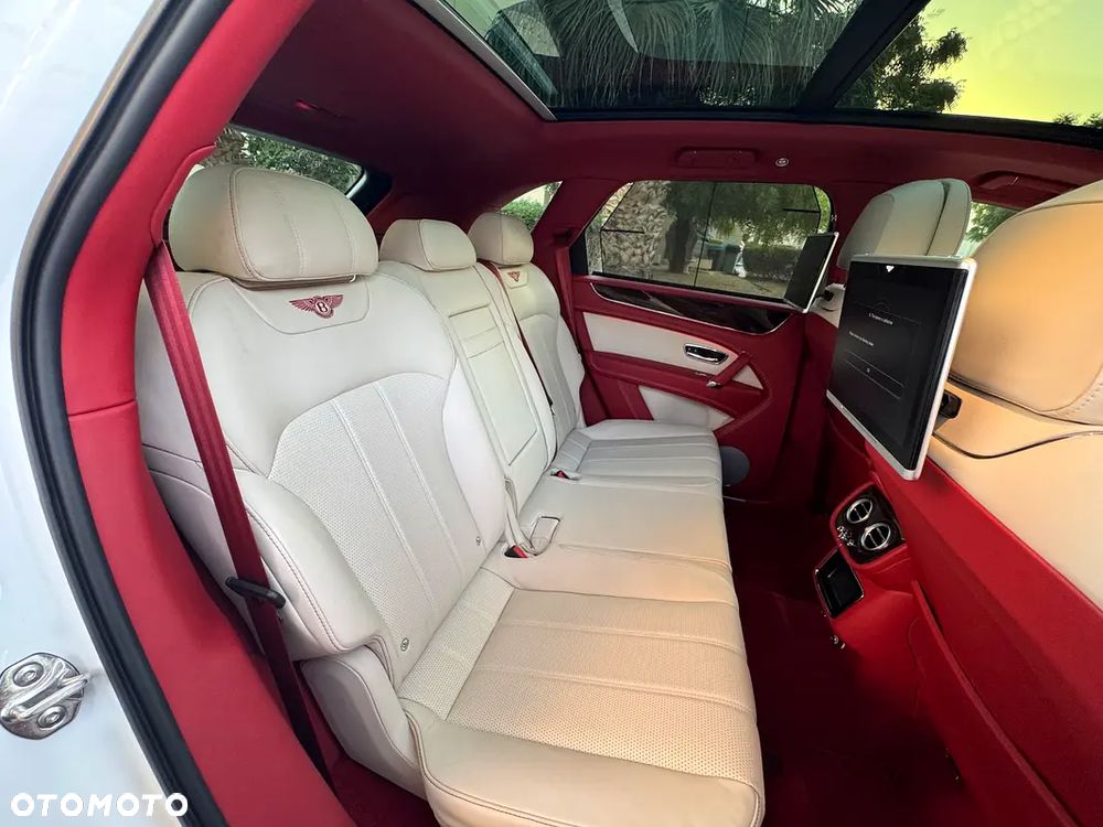 Bentley Bentayga V8 - 17