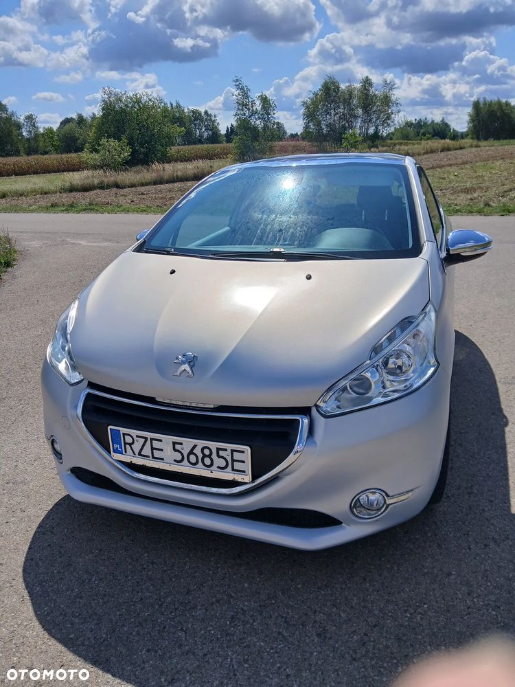 Peugeot 208 e-HDi 115 Stop&Start Allure - 3