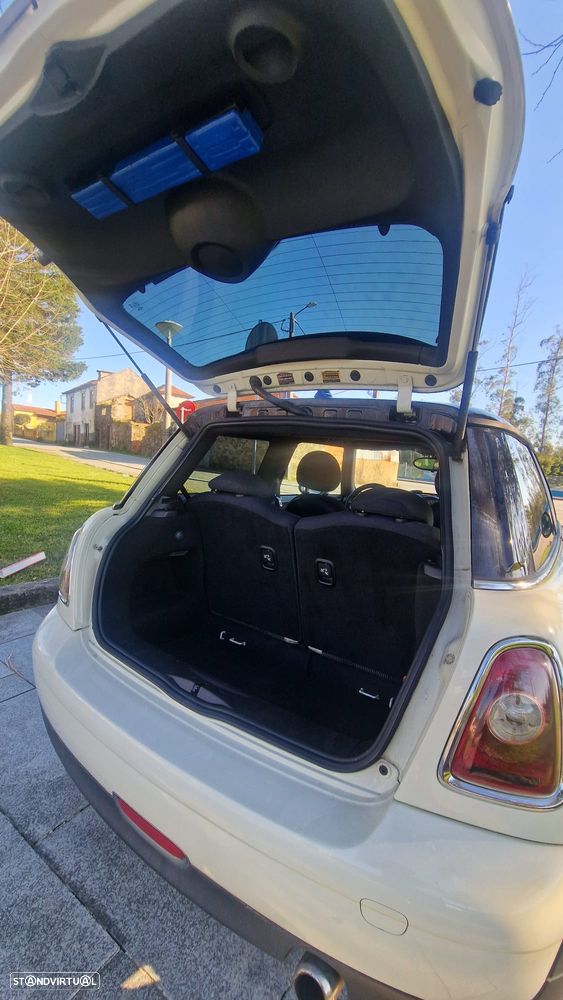 MINI 3 Portas Cooper - 17