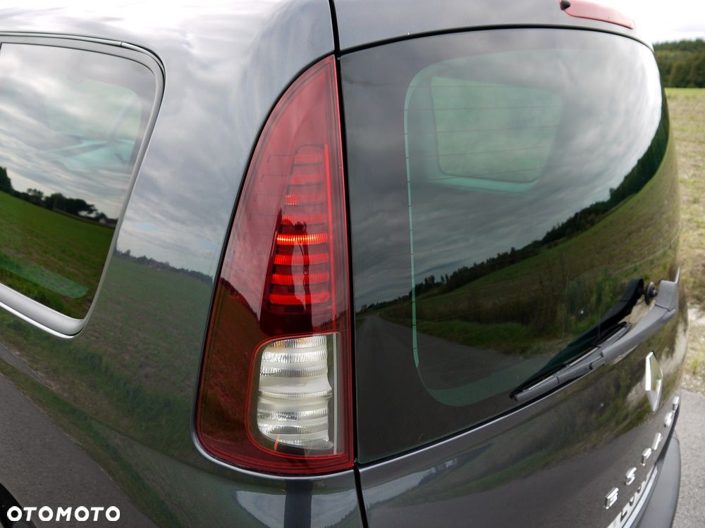 Renault Grand Espace 2.0 dCi 150 FAP Celsium - 31