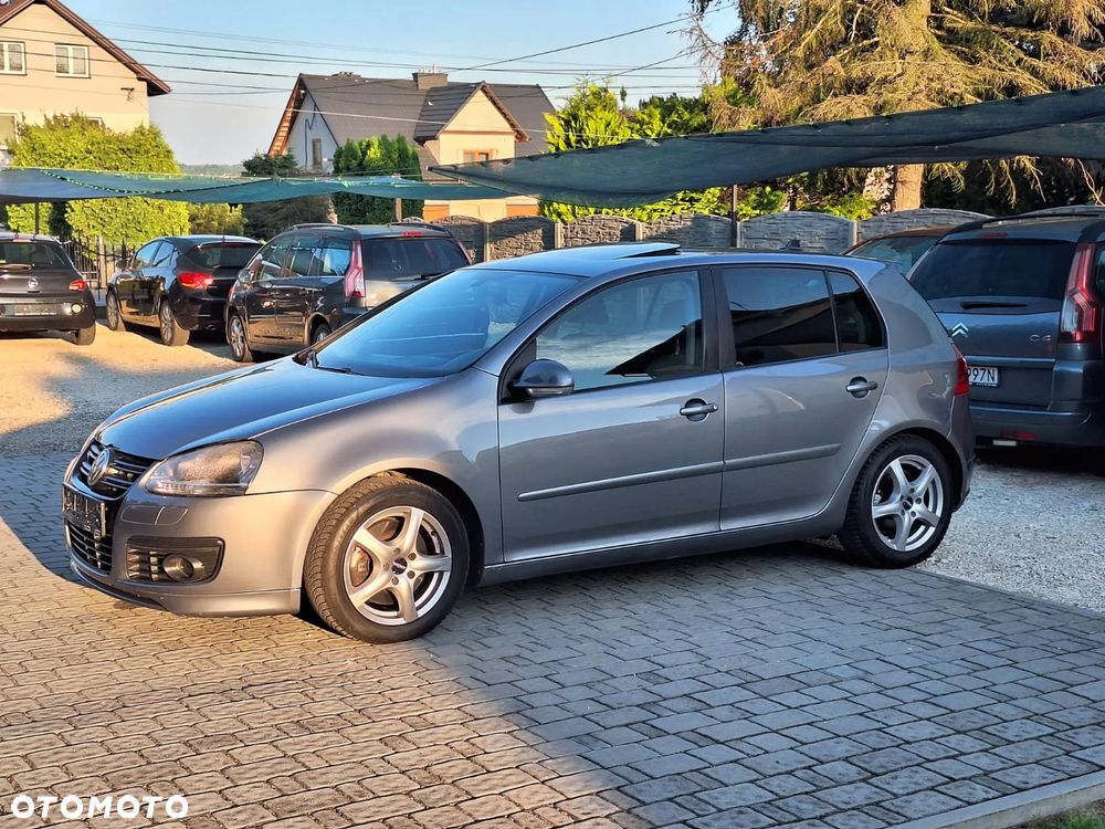Volkswagen Golf 2.0 TDI DPF GT Sport - 2
