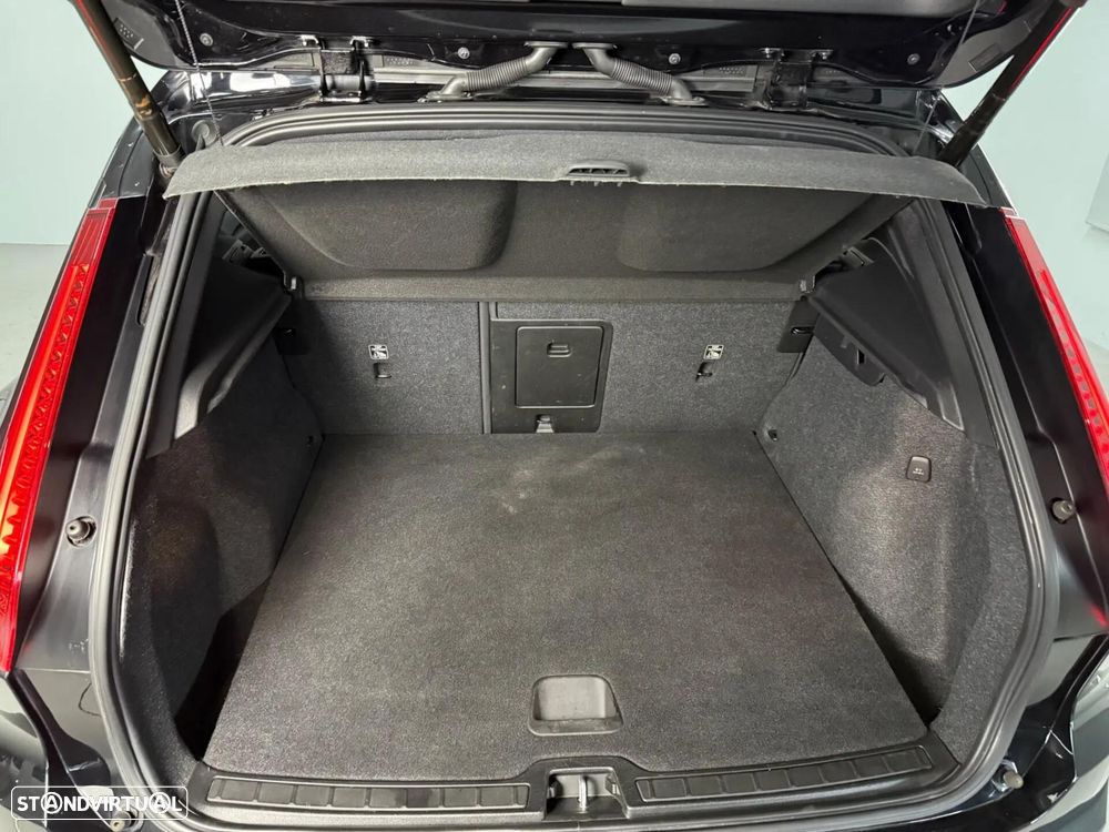 Volvo XC 40 P8 AWD Recharge RDesign - 23