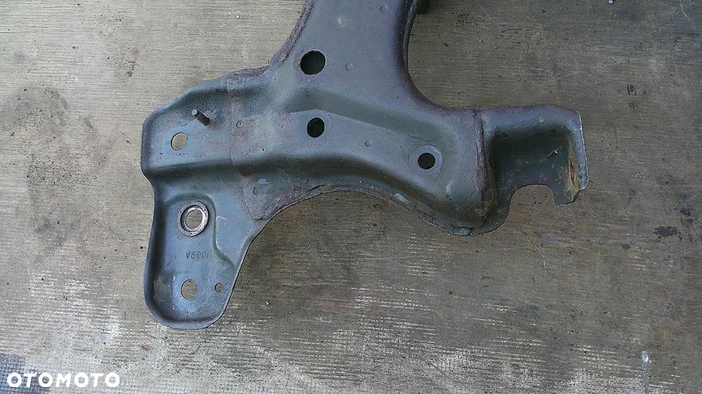 TOYOTA COROLLA E11 KOŁYSKA BELKA - 9