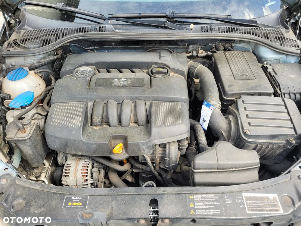 Skoda Octavia 1.6 Ambiente - 19