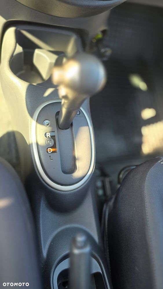 Nissan Micra - 6