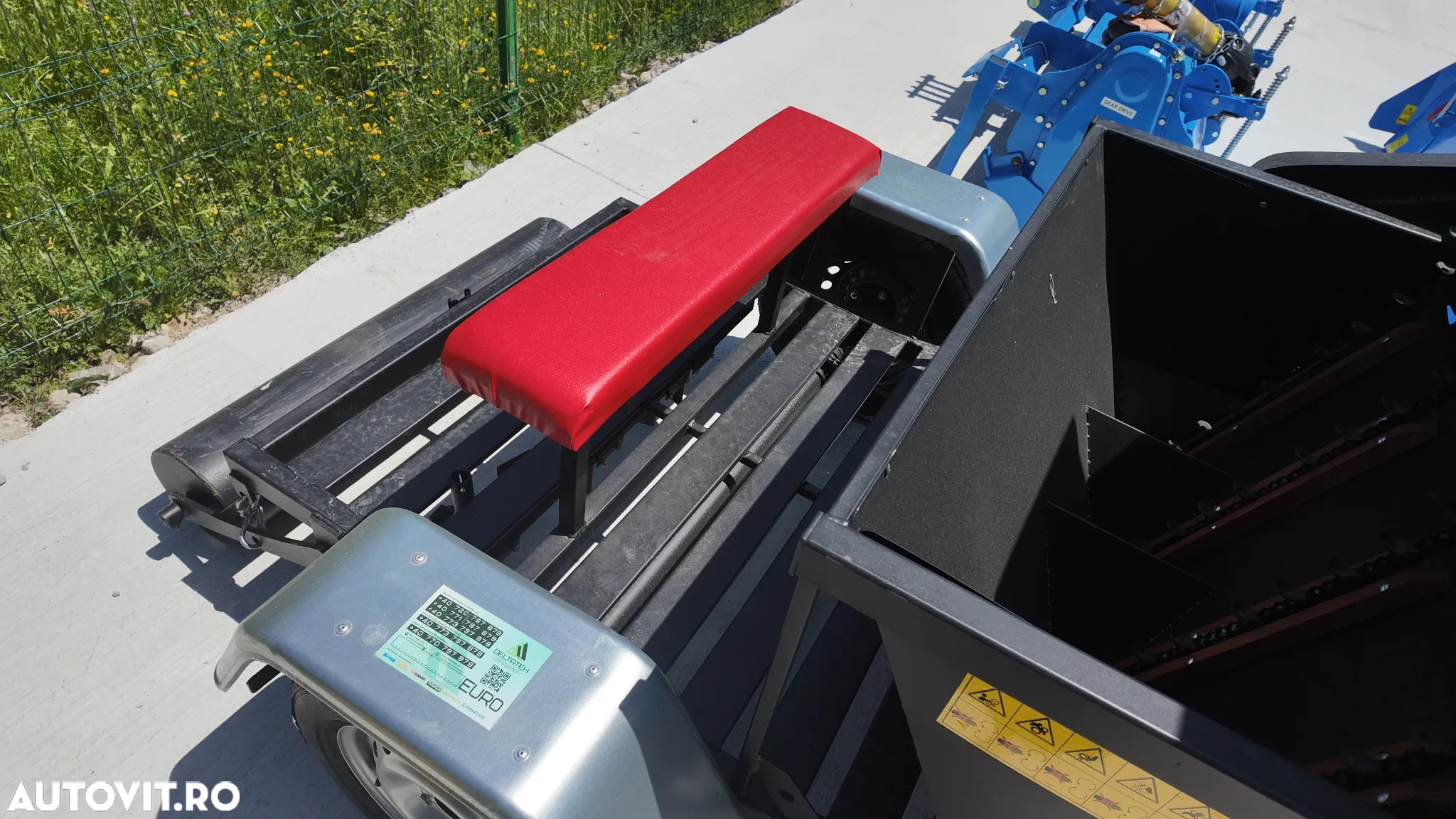 Alta Plantator automatic de ceapa si usturoi, Marca RENAL 3 RANDURI - 5