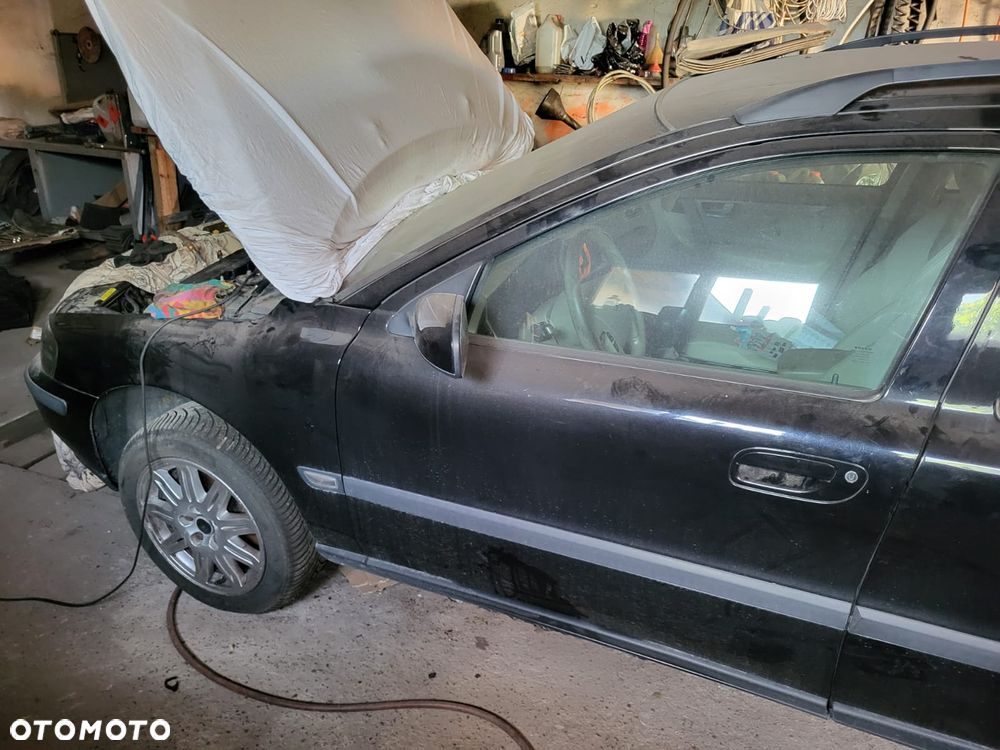 Volvo V70 2.4D5 - 5