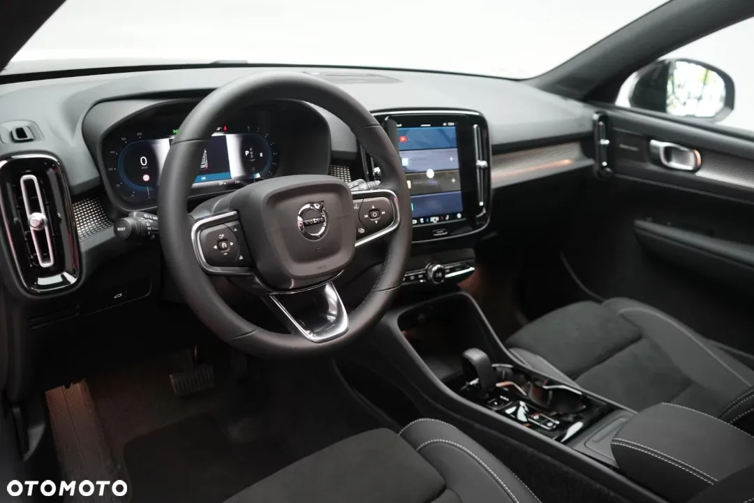 Volvo XC 40 B3 Core - 10