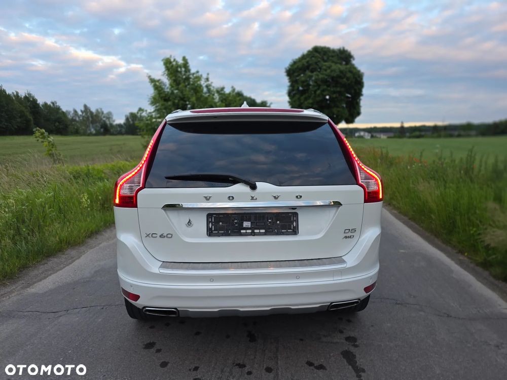 Volvo XC 60 D5 AWD Summum - 18