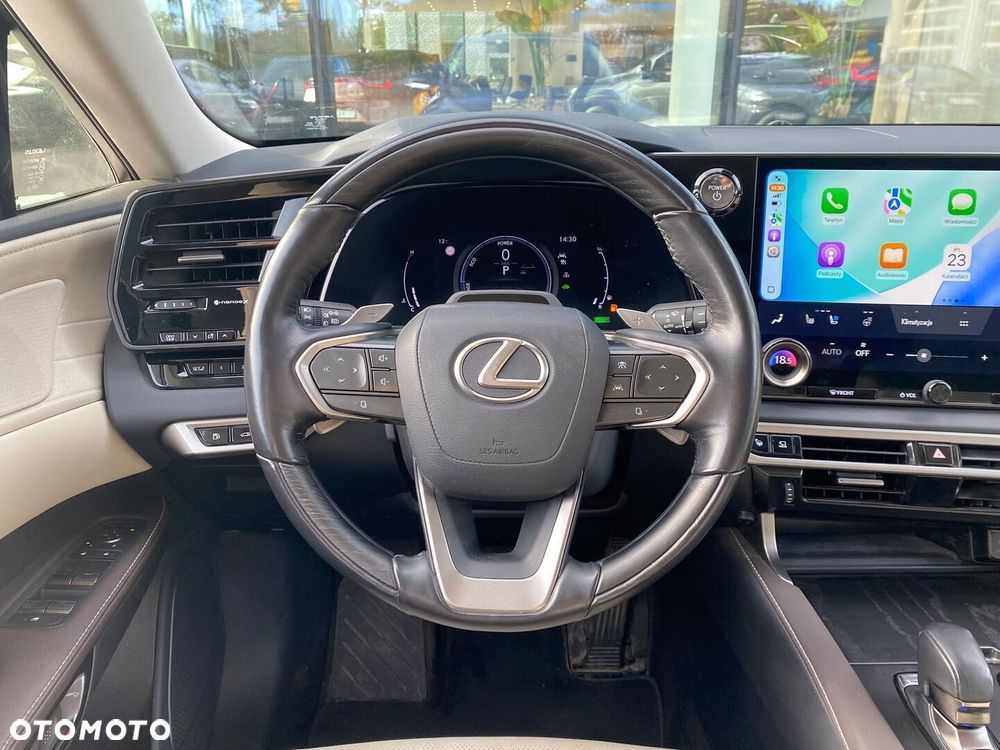 Lexus RX - 15