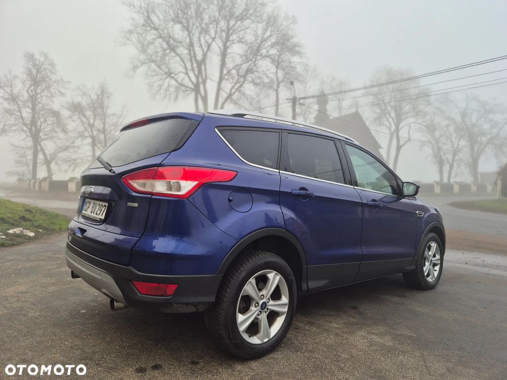 Ford Kuga 1.6 EcoBoost 2x4 Titanium - 8