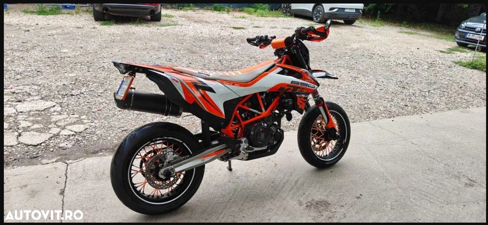 KTM 690 SMC R - 2