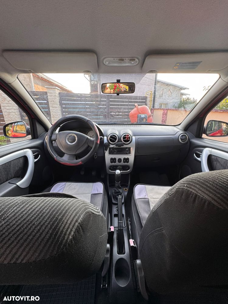 Dacia Sandero 1.4 MPI - 11