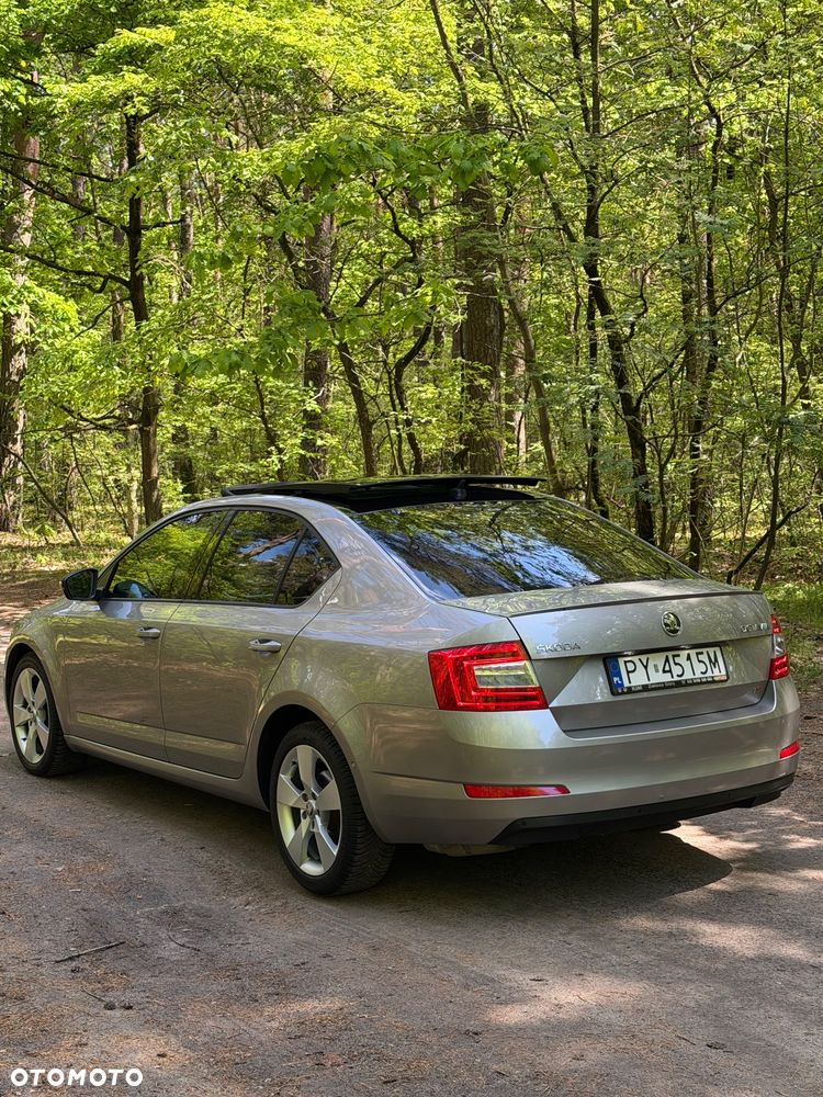 Skoda Octavia 1.8 TSI Elegance DSG - 4