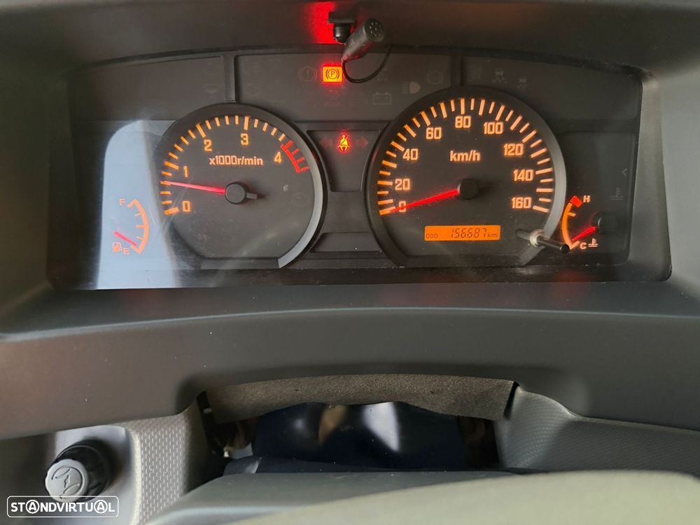 Isuzu NLR 3.0 D 120.35/34 CD - 10