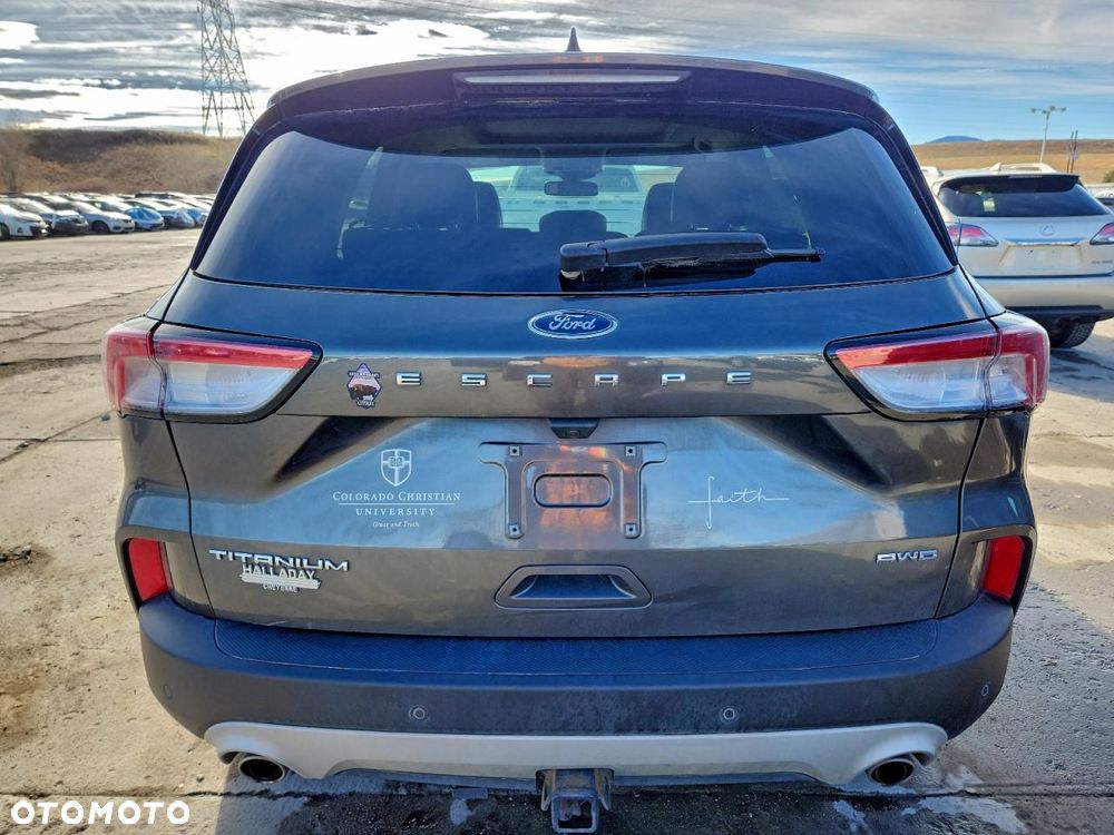 Ford Kuga 2.0 EcoBoost 4x4 Titanium - 6