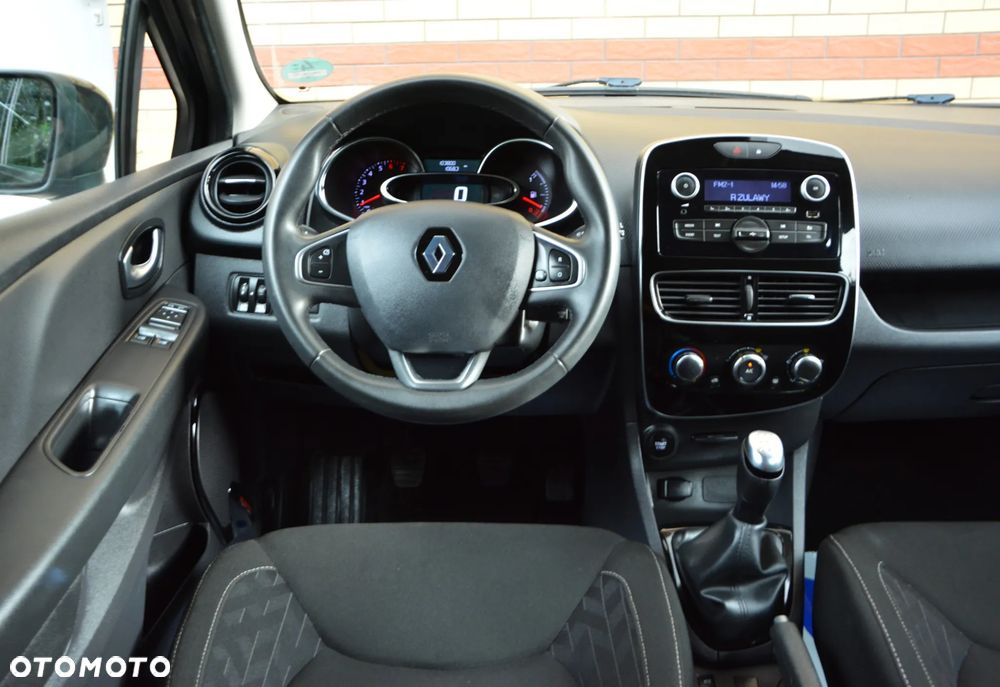 Renault Clio 1.2 16V 75 Limited - 7