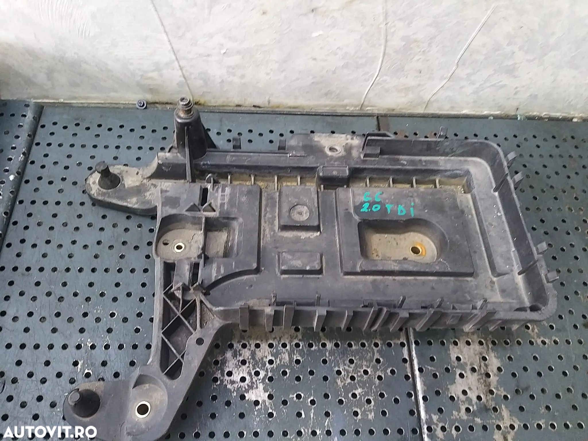 Suport baterie vw golf 6 5k 1k0915333 - 1