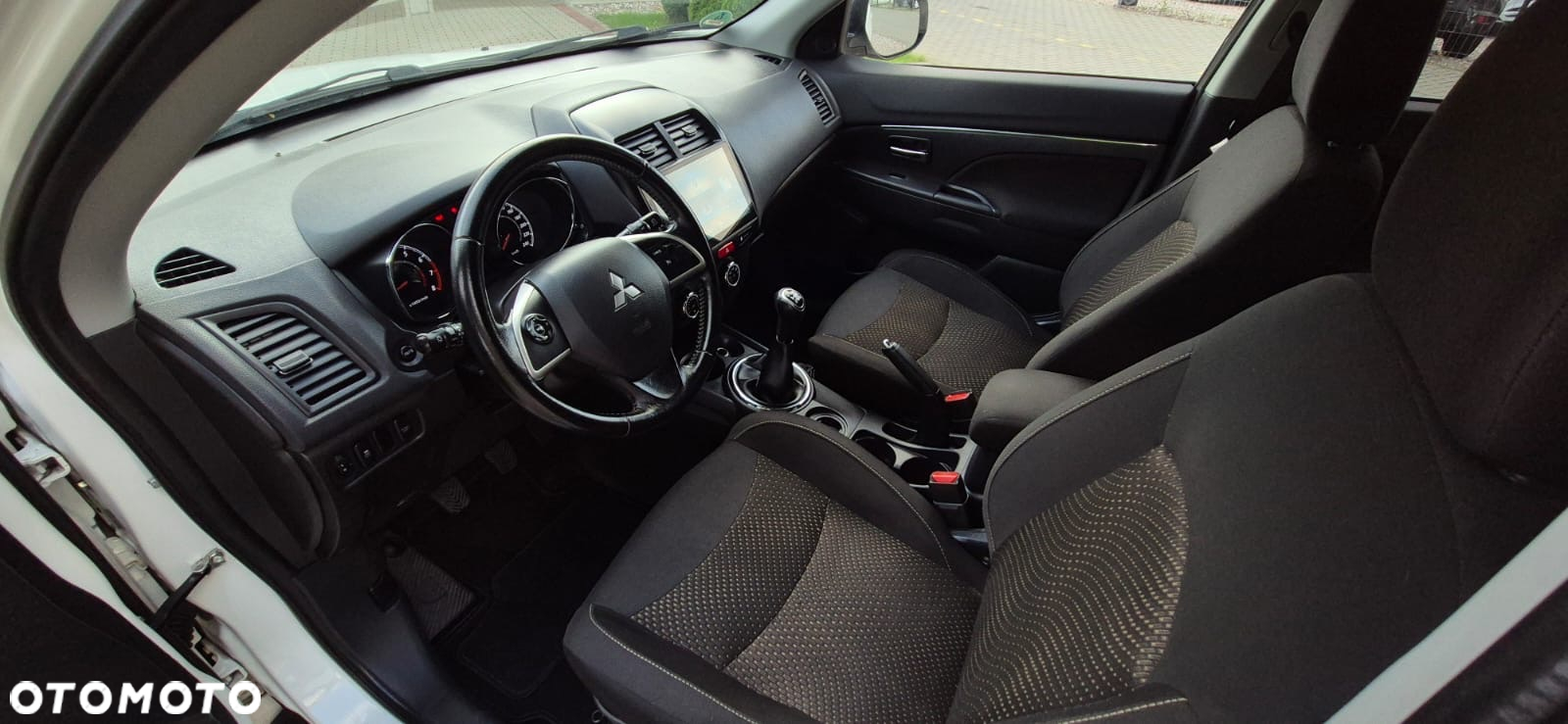 Mitsubishi ASX - 37
