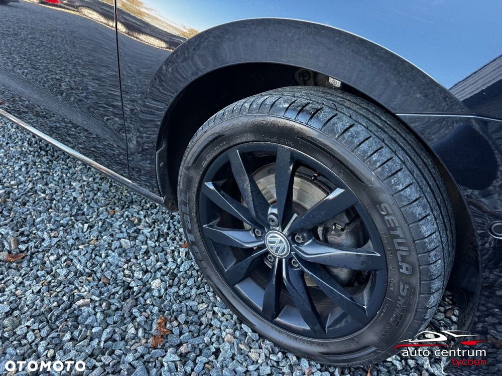 Volkswagen Golf Sportsvan - 9