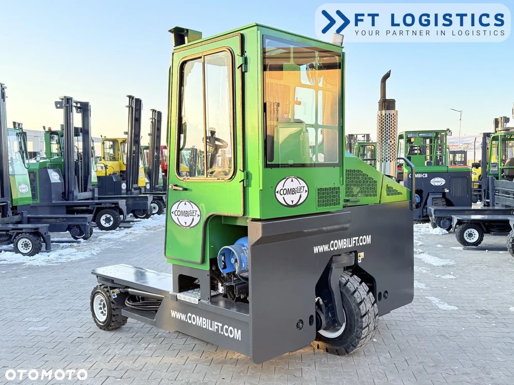 Combilift WÓZEK CZTEROKIERUNKOWY - WIELOKIERUNKOWY | COMBILIFT C4000 | GAS | TRIPLEX 5550MM | POZYCJONER WIDEŁ | PEŁNA KABINA | WOLNY SKOK | STAN IDEALNY | Szeroka oferta wózków czterokierunkowych i bocznych, dopasowanych do różnorodnych potrzeb i zastosowań - 10