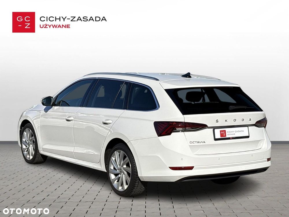 Skoda Octavia 2.0 TDI Style DSG - 3