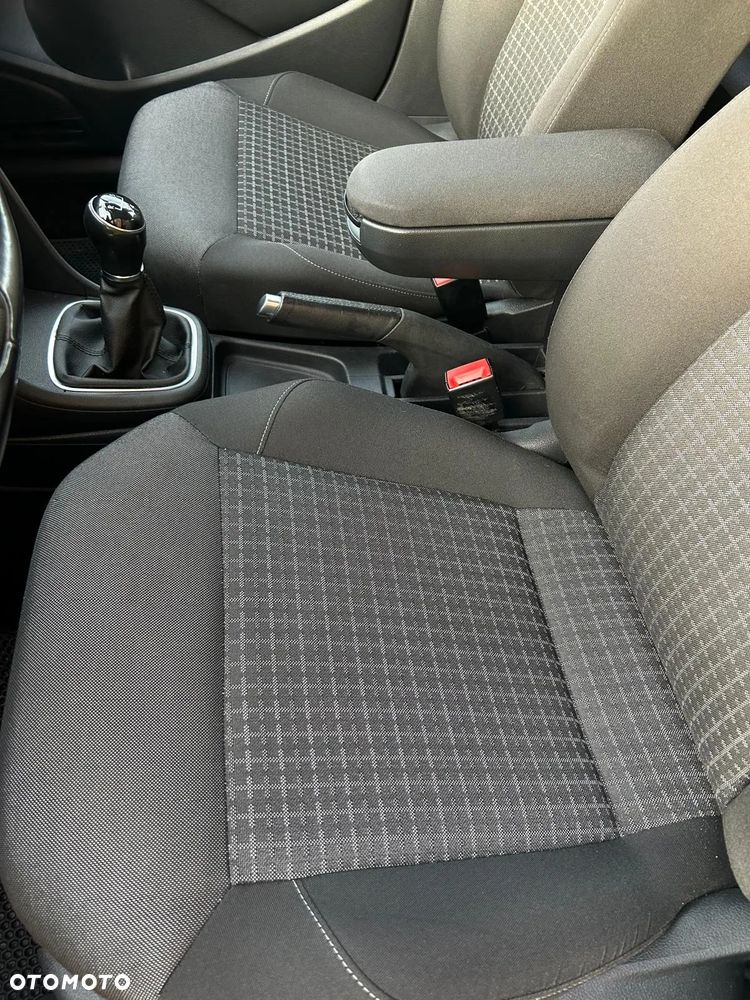 Volkswagen Polo V Hatchback 14-17 - 8