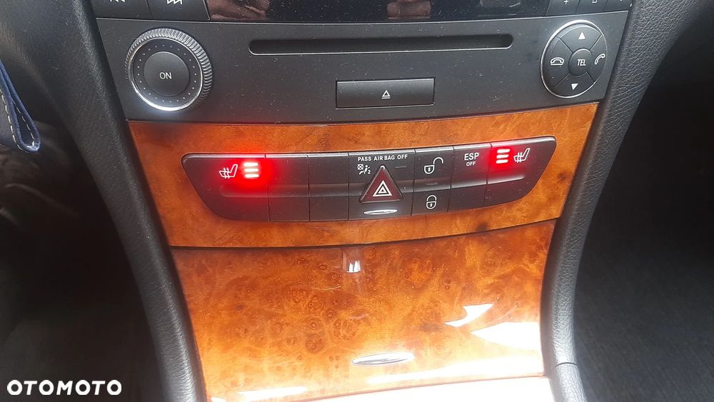 Mercedes-Benz Klasa E 200 Kompressor Automatik Elegance - 21
